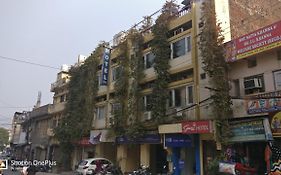 Samrat Hotel Ludhiana Exterior photo