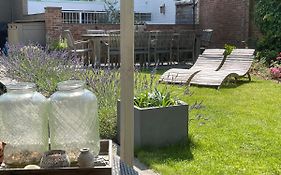 Hasselt City Garden Duplex Exterior photo