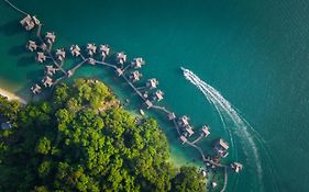 Pangkor Laut Resort - Small Luxury Hotels Of The World Pangkor Island Exterior photo