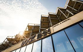 Dock Inn Hostel Warnemunde Rostock Exterior photo