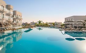 Atlantica Aqua Blue Hotel Protaras Exterior photo