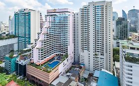 Rembrandt Hotel And Suites Sha Plus Certified Bangkok Exterior photo