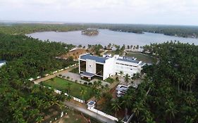 Blue Serene Resort Thrissur Exterior photo