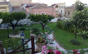 L'Antico Borgo Bed and Breakfast Milazzo Exterior photo