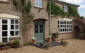 The Coach House Bed and Breakfast Ross-on-Wye Exterior photo