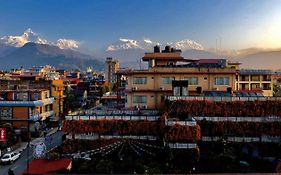 Hotel Yeti Pokhara Exterior photo