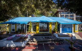 Seclude Mussoorie Hotel Exterior photo