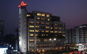 Hotel Express Towers Vadodara Exterior photo