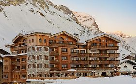 Airelles Val D'Isere Hotel Exterior photo