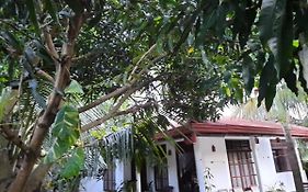 Eagle Homestay Tangalle Exterior photo