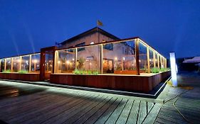 Neptunus Bed and Breakfast Nieuwpoort Exterior photo