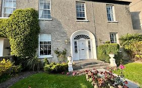 The Stables Townhouse B&B Birr Exterior photo