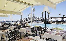 Mercure Cyprus Casino Hotels & Wellness Resort Girne Restaurant photo