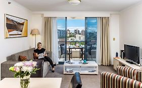 Oaks Sydney Castlereagh Suites Exterior photo