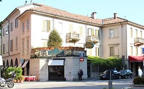 Albergo Bologna Varese Exterior photo