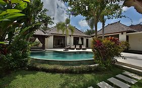 Mahagiri Villas & Spa Dreamland - Chse Certified Bali Exterior photo