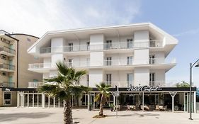 Hotel Confort Cattolica Exterior photo