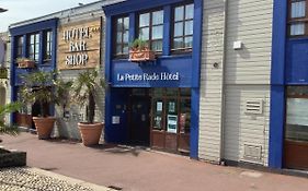 La Petite Rade Hotel Le Havre Exterior photo