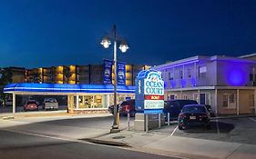 Ocean Court Beachfront Hotel Daytona Beach Exterior photo