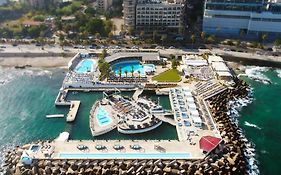 Riviera Hotel Beiroet Exterior photo