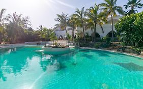 Sun Palm Beach Resort Watamu Exterior photo