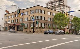 Quality Inn Downtown Inner Harbour Victoria Exterior photo