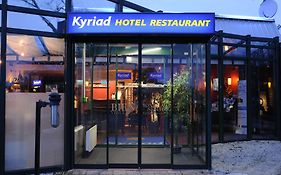 Kyriad Reims Est - Parc Expositions Hotel Exterior photo