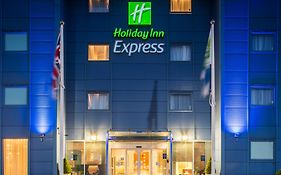 Holiday Inn Express Oxford - Kassam Stadium Exterior photo