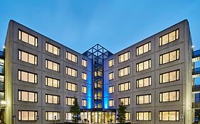 Holiday Inn Express Amsterdam - Schiphol Hoofddorp Exterior photo