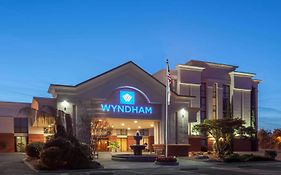 Wyndham Visalia Hotel Exterior photo