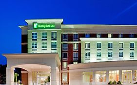 Holiday Inn Hotel & Suites Gateway, An Ihg Hotel Williamsburg Exterior photo