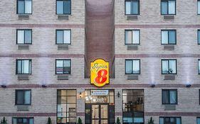 Super 8 By Wyndham Brooklyn / Park Slope Hotel New York Exterior photo