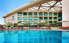 Movenpick Grand Al Bustan Hotel Dubai Exterior photo