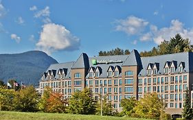 Holiday Inn North Vancouver, An Ihg Hotel Exterior photo