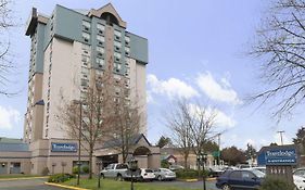 Travelodge Hotel By Wyndham Vancouver Airport Richmond Exterior photo