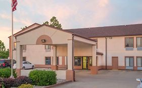 Super 8 By Wyndham Vincennes Motel Exterior photo