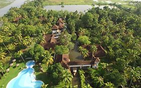 Coconut Lagoon Kumarakom- A Cgh Earth Experience Hotel Exterior photo