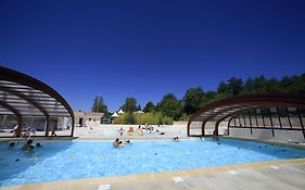 Terres De France - Les Hameaux Des Lacs Hotel Monclar-de-Quercy Exterior photo