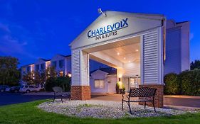 Charlevoix Inn & Suites Surestay Collection By Best Western Exterior photo