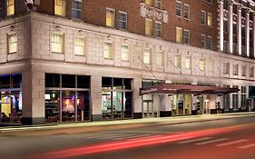 Doubletree Suites By Hilton Hotel Detroit Downtown - Fort Shelby Exterior photo