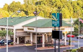 Quality Inn University Winston-Salem Exterior photo