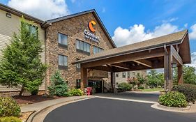 Comfort Inn & Suites Blue Ridge Exterior photo