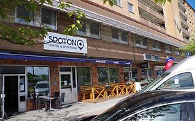 Spoton Hostel&Sportsbar Gotenburg Exterior photo