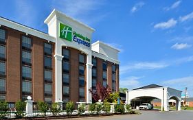 Holiday Inn Express Winston-Salem Medical Ctr Area Exterior photo