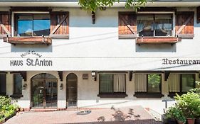 Hotel Haus St Anton Nozawaonsen Exterior photo