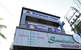 Subramania Arcade Hotel Thrissur Exterior photo