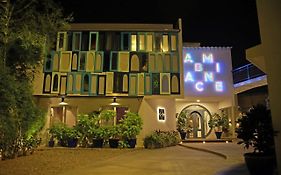 Ambiance Boutique Art Hotel Karachi Exterior photo