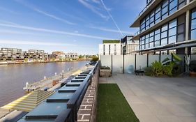 Accommodate Canberra - Dockside Exterior photo