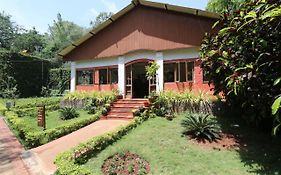 Zeenath Taj Gardens Hotel Yelagiri Exterior photo