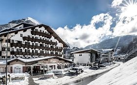 Regina Hotelsuites Sölden Exterior photo